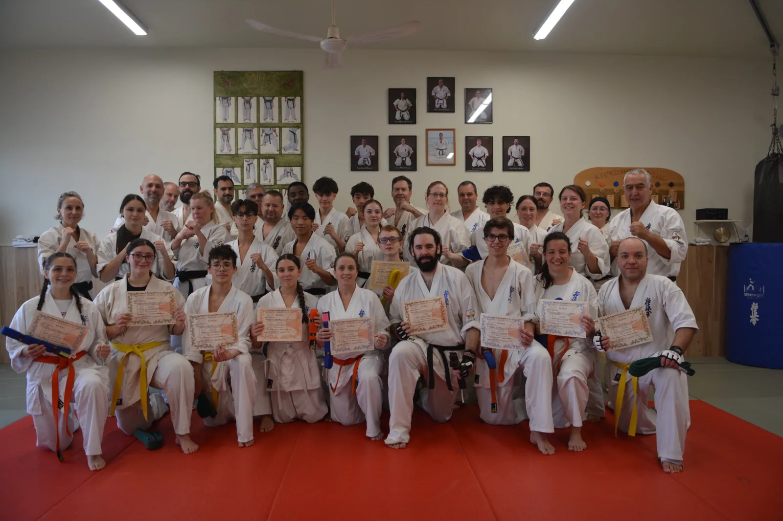 Les karatékas de l&rsquo;école Karaté Kyokushin St-Luc au dojo